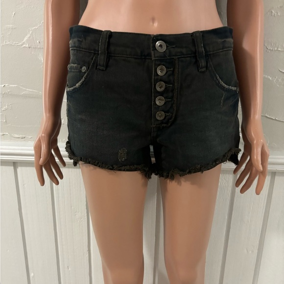 Free people distressed shorts - Picture 2 of 8
